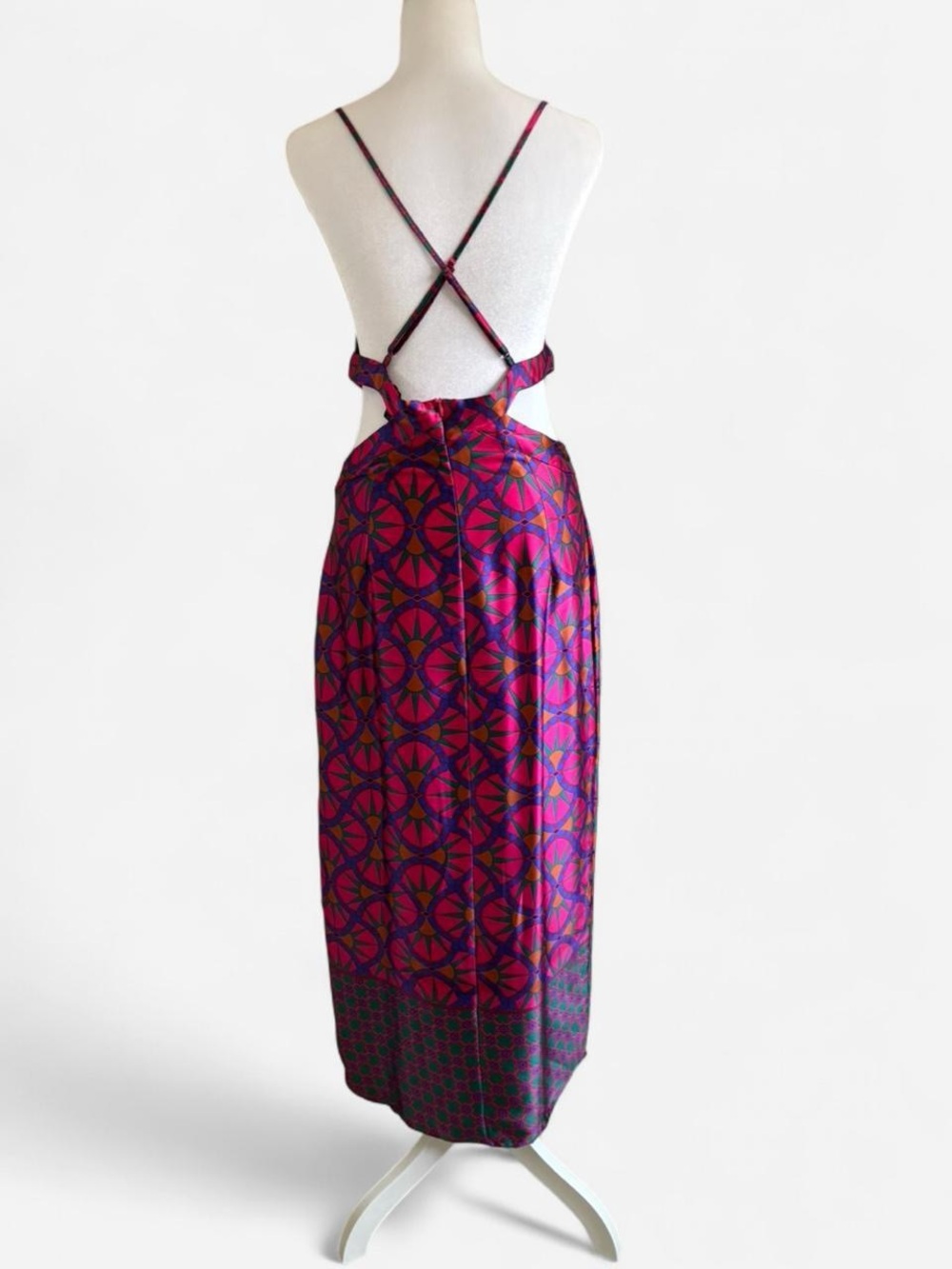 House of Harlow Boho Geometric Print Cutout Maxi Dress in Burgundy and Purple - Picture 5 of 7